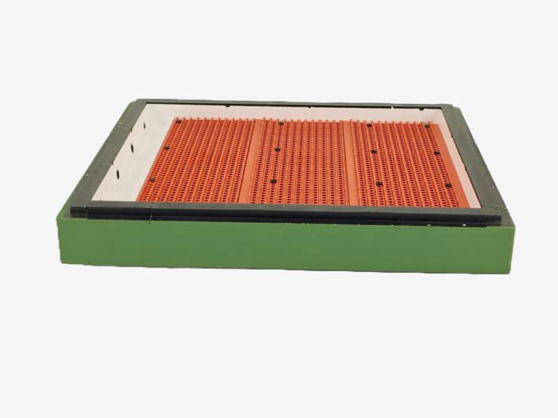 Segmentowy poławiacz pyłku do dennicy higienicznej Dadant - zielony